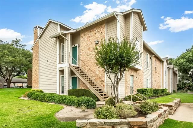MLS: 21305316 Condo For Sale
