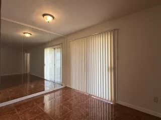 Photo #3: 21305534 Listing