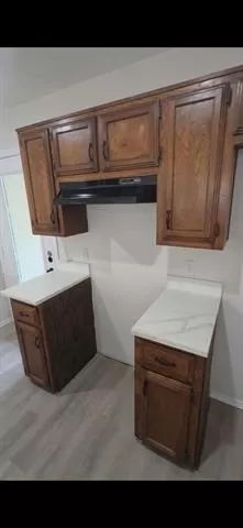 Photo #5: 21305648 Listing
