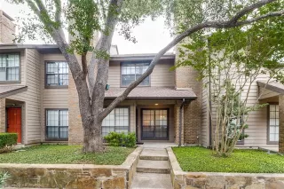 Photo #2: 21305725 Listing