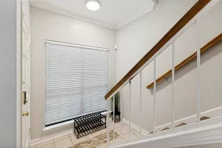 Photo #4: 21305725 Listing