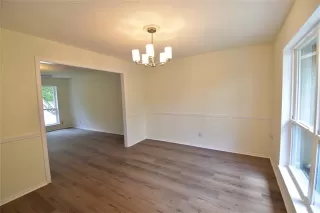 Photo #6: 21305749 Listing