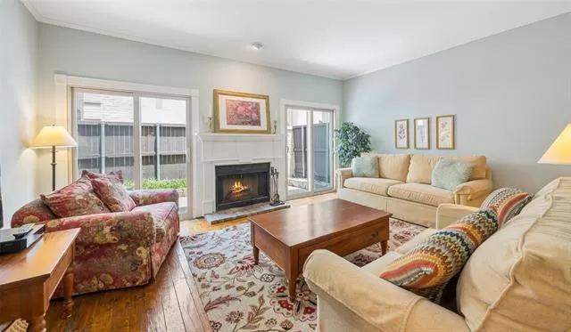 MLS: 21305818 Condo For Sale