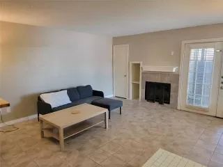 Photo #3: 21305871 Listing 