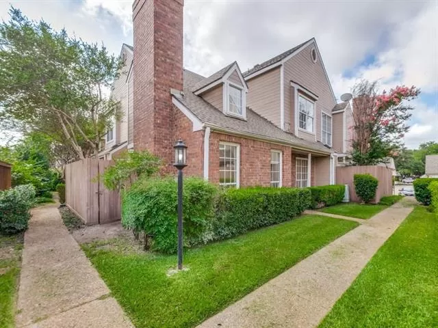 MLS: 21306698 Condo For Sale