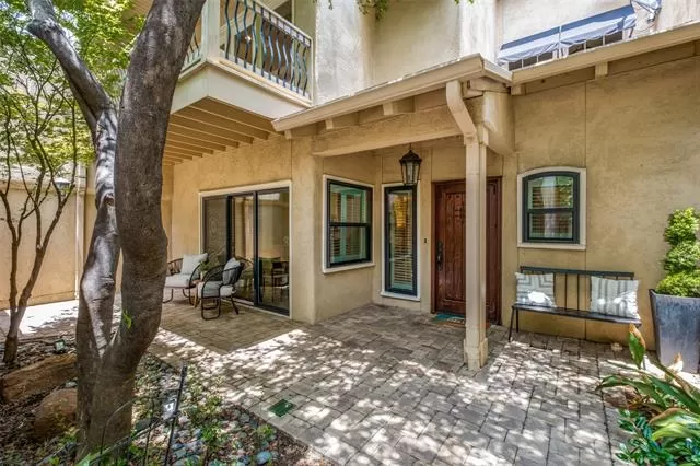MLS: 21306902 Condo For Sale