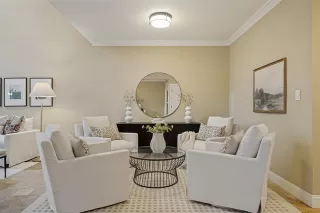 Photo #3: 21306902 Listing