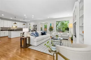 Photo #2: 21306908 Listing 