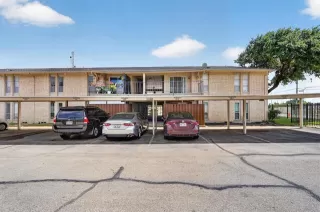 Photo #2: 21307255 Listing