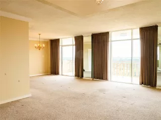 Photo #3: 21307974 Listing