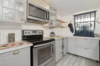 Photo #3: 21308006 Listing 