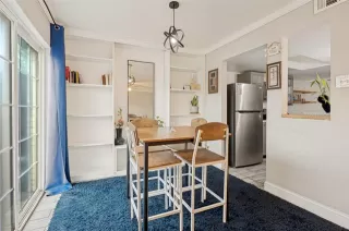 Photo #5: 21308006 Listing 