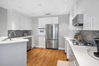 Photo #2: 21308657 Listing