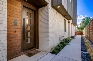 Photo #2: 21308688 Listing