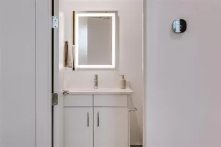 Photo #6: 21308688 Listing