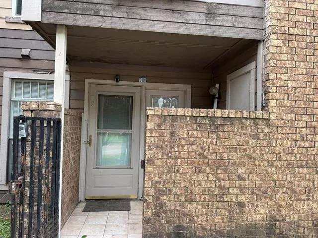 MLS: 21308754 Condo For Sale