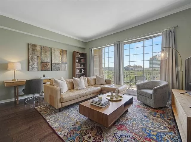 MLS: 21309137 Condo For Sale