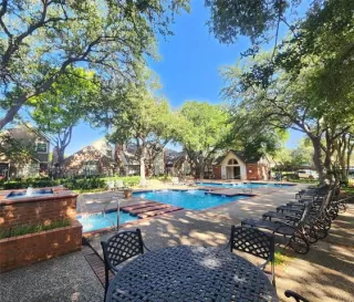 Photo #3: 21309214 Listing