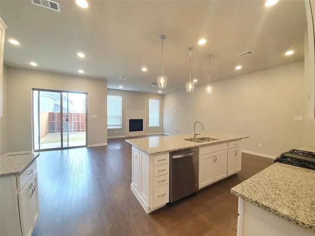 MLS: 21310289 Condo For Sale