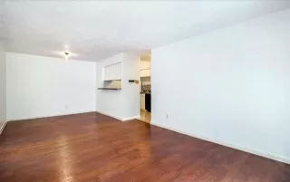 Photo #6: 21310337 Listing
