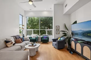 Photo #5: 21310484 Listing 
