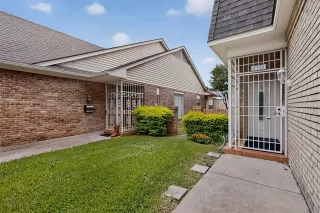 Photo #4: 21310527 Listing 
