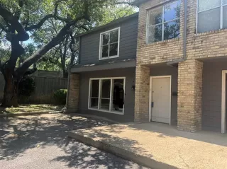 Photo #2: 21310574 Listing 