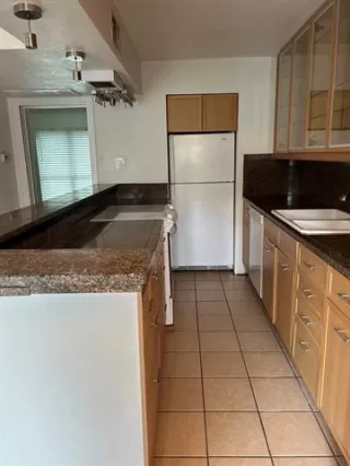 Photo #3: 21310622 Listing 
