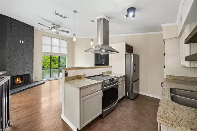 MLS: 21310687 Condo For Sale