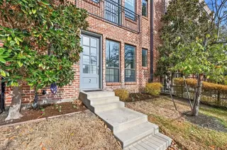 Photo #2: 21311450 Listing