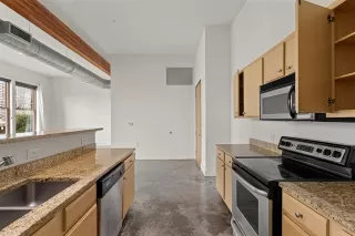 Photo #3: 21311748 Listing 