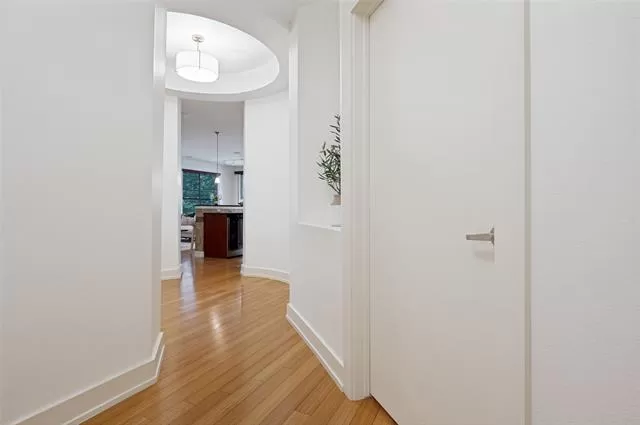 MLS: 21311918 Condo For Sale