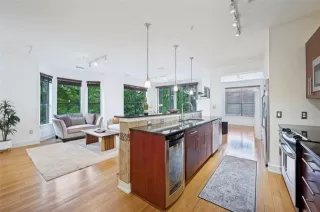 Photo #3: 21311918 Listing 