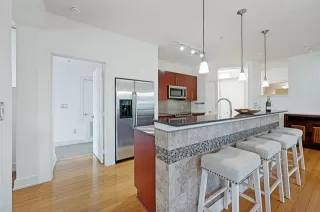 Photo #5: 21311918 Listing 