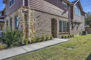 Photo #2: 21312056 Listing 