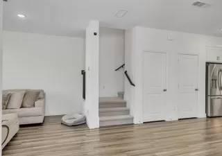 Photo #4: 21312056 Listing 