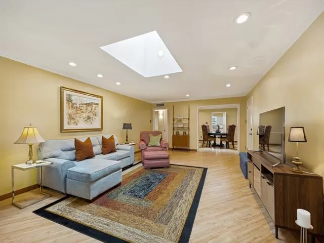 MLS: 21312277 Condo For Sale