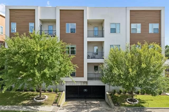 MLS: 21312626 Condo For Sale