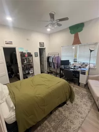 Photo #6: 21313033 Listing 
