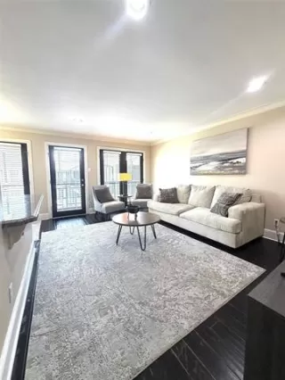 Photo #6: 21313445 Listing 