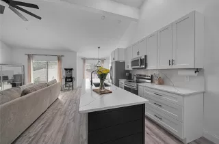 Photo #3: 21314632 Listing 