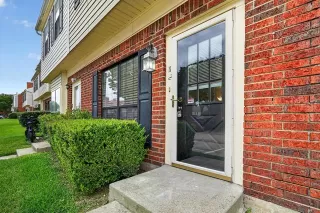 Photo #2: 21315051 Listing 