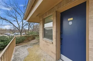 Photo #4: 21315732 Listing 