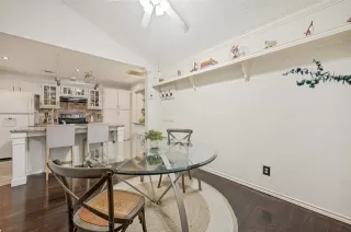 Photo #6: 21316090 Listing 