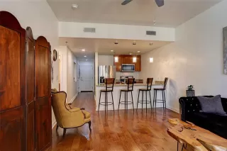 Photo #6: 21316217 Listing 