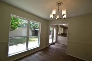 Photo #3: 21317640 Listing