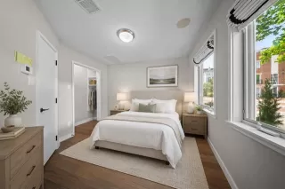 Photo #5: 21318898 Listing