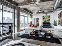 Browse active condo listings in BEAT AT THE SOUTH SIDE STATION