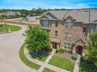Browse active condo listings in PARKVIEW VILLAS