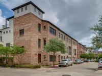 More Details about MLS # 20431028 : 2121 HELSMINSTER DRIVE